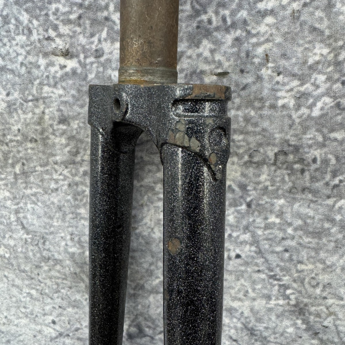 Vintage Road Bike Fork 700c 1in Threaded Steel Lugged Crown