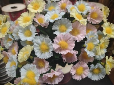 14'' Silk Daisy Bush, 14 Stems, 70 Mini Flowers Pink Yellow Blue, Baby Shower