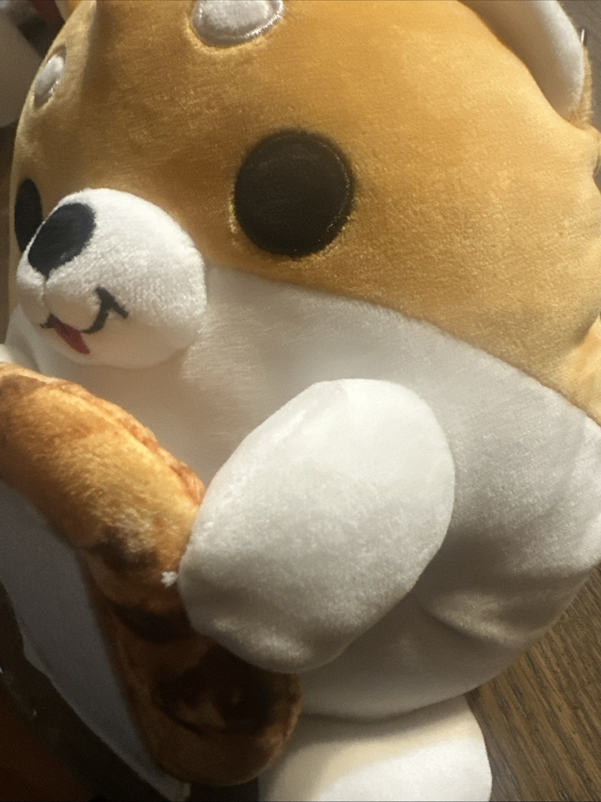 Zuru SNACKLES Series Wave 2 Collectible Plush SHAUN Dog Subway Cookie 8”inch New