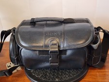 Sony CD Mavica MVC-CD400 4.0 MP Digital Camera with Bag and Cables, Battery