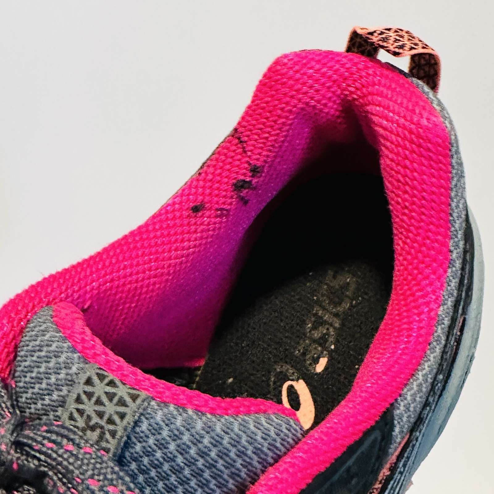 Asics Gel-Venture 7 Trail Running Shoes Women's Size 8.5  Grey Pink 1012A477 thumbnail 8