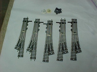 5 Atlas HO Scale   Nickel Silver Turnouts - Left & Right switches