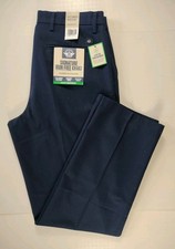 DOCKERS-NWT-Men's Navy Blue Signature Iron Free Pleated Khaki Pants-Size 32x32