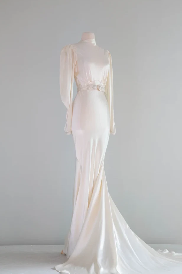 Vestidos de novia vintage de seda satinado champán años 60 sirena country vestidos de novia Foto 3 de 4