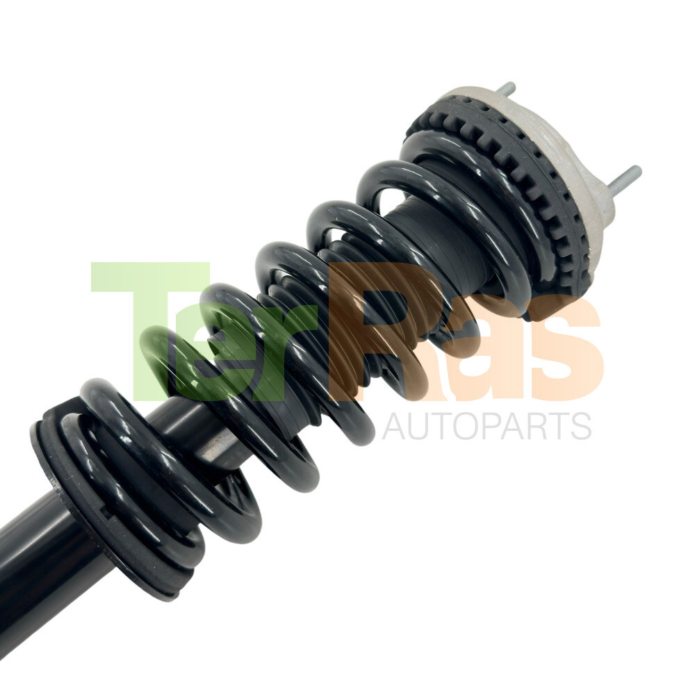 Maserati Ghibli FRONT Strut assembly P/N 670008897