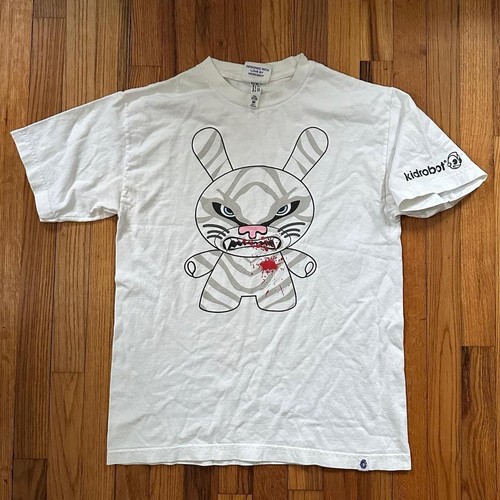 Rare Vintage Kidrobot Killer Rabbit T Shirt Grunge Y2K Kid Robot Nerdy size M