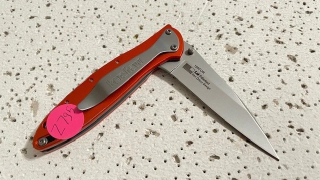 1660OR Kershaw Plain Blade Orange Handle Ken Onion Design Folding Pocket Knife - Image 4 of 4