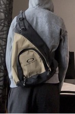 Borsa a tracolla Oakley vintage Gorpcore outdoor Y2k