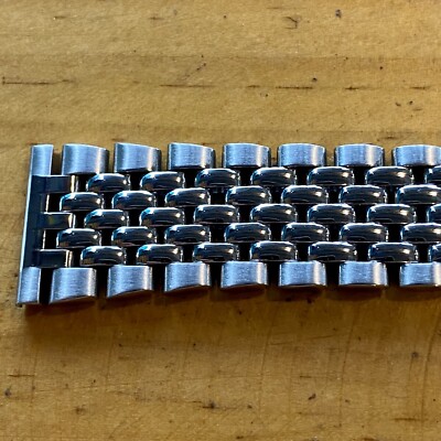 Vintage Fortis Clasp On 18mm Beads Of Rice Bracelet Band - w