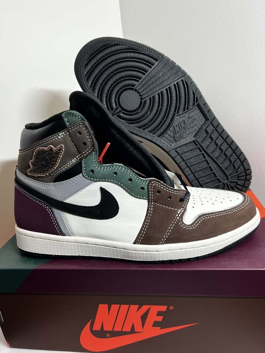 Nike Air Jordan 1 Retro High OG Hand Crafted Men display picture 3