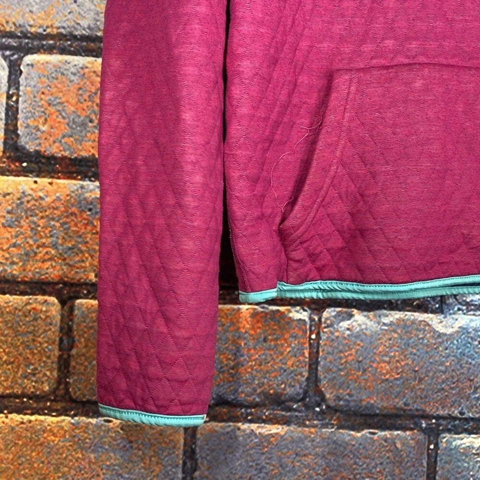 Women's Pink Quilted Half Button Down Sweatshirt - Imagem 2 de 4