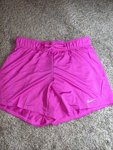 Attack Training Shorts Fuchsia SMALL 