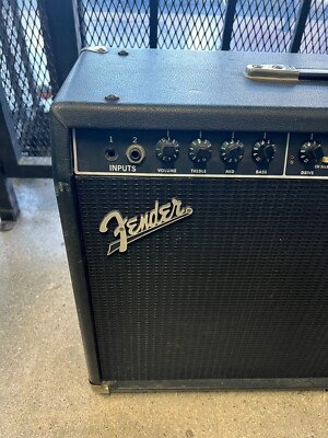 Fender Frontman FM 212R 2-Channel 100-Watt 2x12