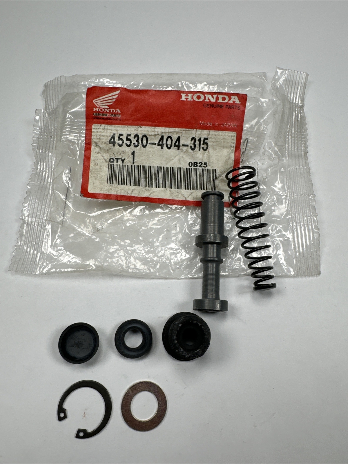 Honda CB550 CB750 Brake Master Cylinder Repair Kit Cylinder Set, Master