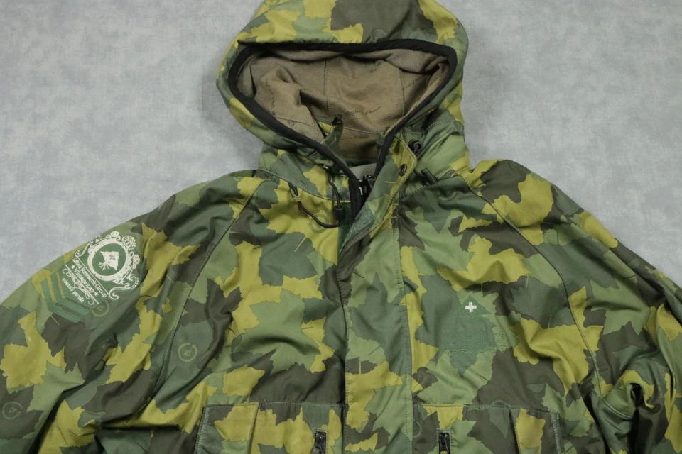 LRG Jacket Mens 2XL Green Camo Vintage Field Hooded Parka Coat Lifted Research - Image 2 of 4
