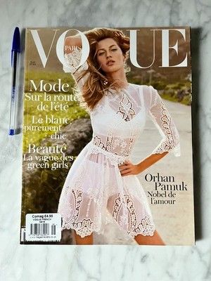 Vogue Paris  April 2011 No. 916 Gisele Bündchen / Isabeli Fontana / Orhan Pamuk