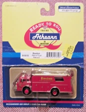 Athearn 2004 #91810 HO Scale Ford C Fire Rescue Truck, Bosten Fire Dept