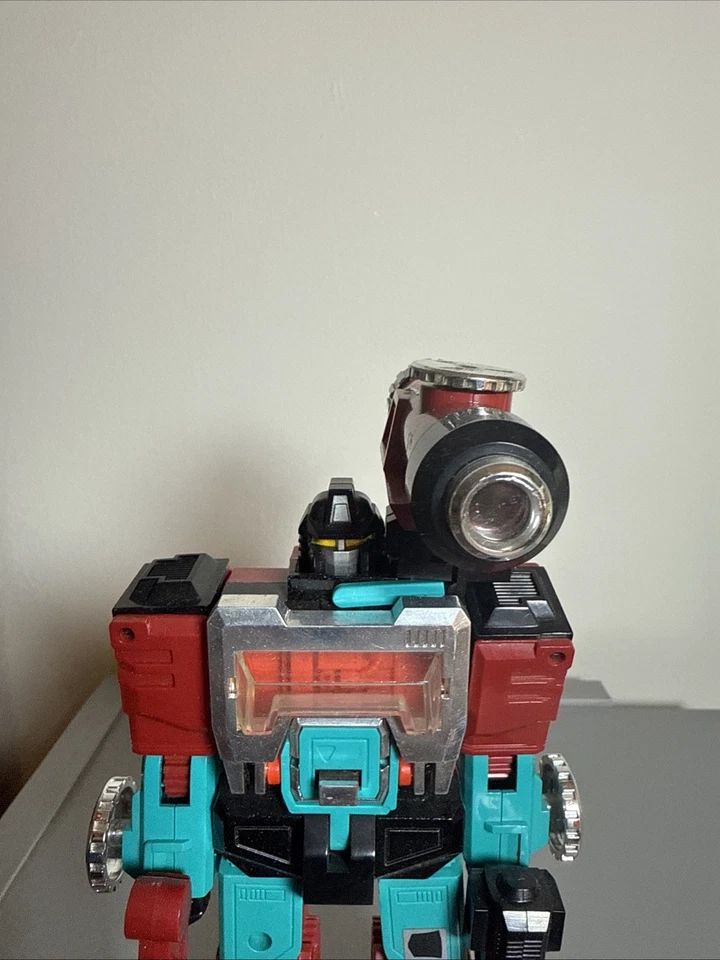 Transformers G1 Preceptor Near Complete Microscope Autobot Vintage Hasbro Takara - Image 2 of 4