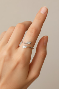 Pura Vida silver leaf adjustable ring - one size