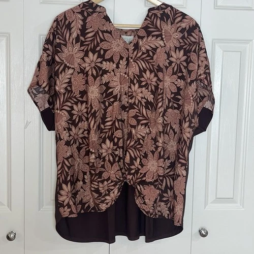 Chenault Brown/RustFloral Twist Front V NeckBohemian Style BlouseSize 3X NWT