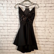 Emerald Sundae Black Plunge Neck Mini Fit & Flare Dress Juniors Size M