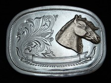 PG19157 VINTAGE 1970s  HORSE  FLORAL ORNAMENTAL  WESTERN  COWBOY BELT BUCKLE