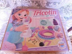 tricotin automatique buki