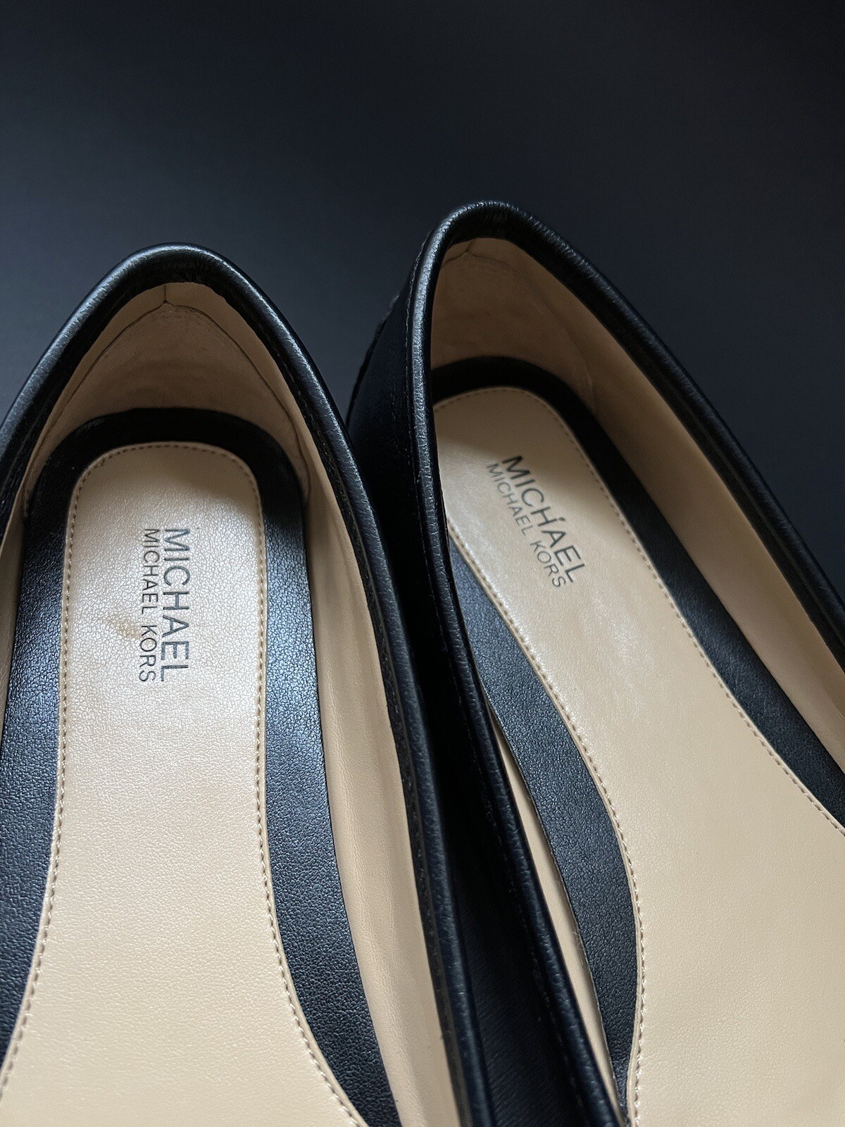 Michael Kors Women's Black Leather Ballet Flats Size 7.5M / EU 38 Slip-On thumbnail 4