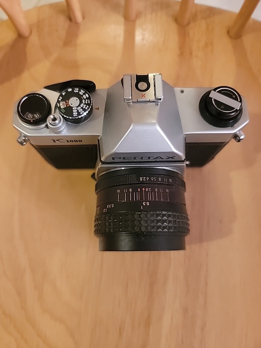 Pentax Asahi K1000 Film Camera w/Lens Vintage 1970's Light Meter