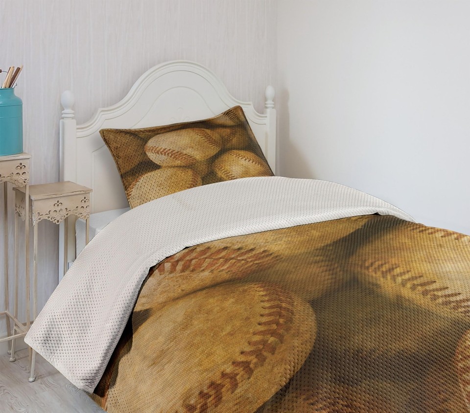 Lunarable Vintage Coverlet Set Twin Size, Vintage Baseball Background