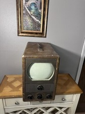 RARO antico televisore portatile Sears Robuck similpelle 1948 schermo 7". Leggi..