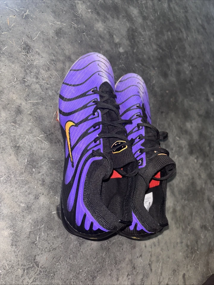 Botines de fútbol Nike Merucrial Zoom Vapor 9 Elite Air Max usados alrededor de 3 veces. Foto 4 de 4