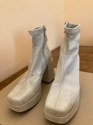 Pull & Bear Women s Beige Faux Suede Ankle Boots   Square Toe, Block Heel