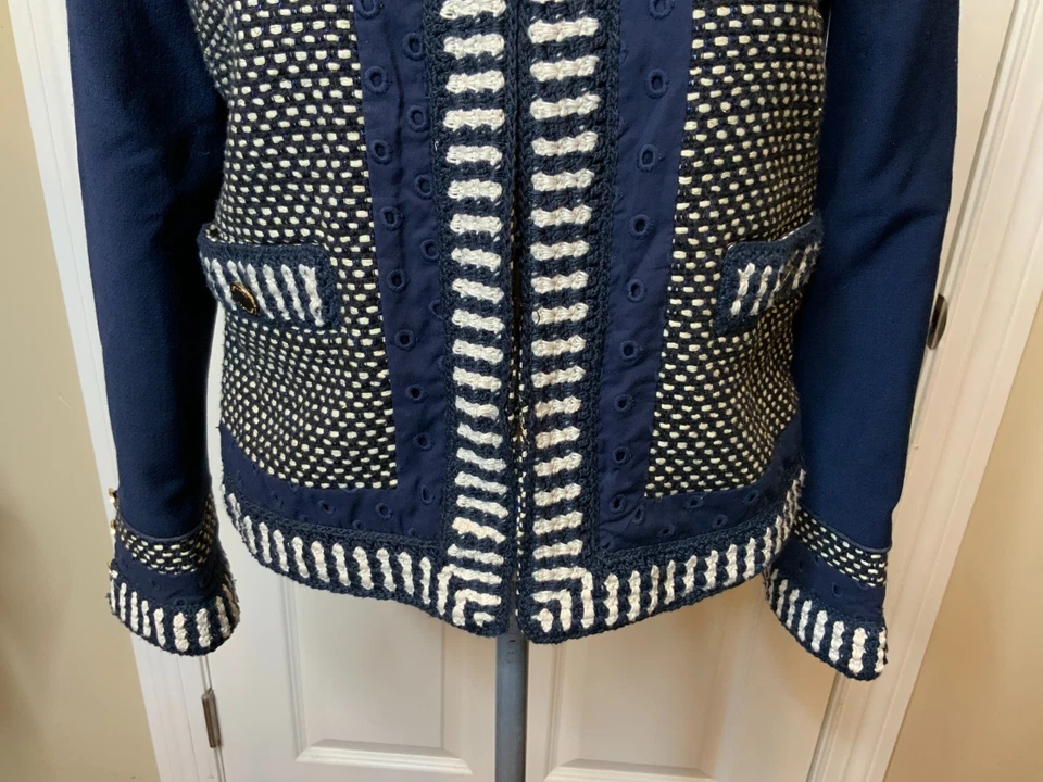 Chaqueta de tweed Tory Burch Leandra azul marino, blanco y dorado metálico, talla 4 Foto 4 de 4
