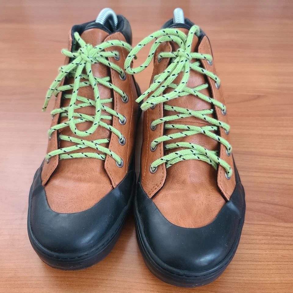 Old Navy Kids Shoe Boots Youth Boys  Lace Up Tan Faux Leather Black Rubber Sz 4 - Image 3 of 4