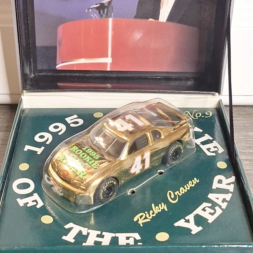 Ricky Craven 1995 Rookie Of The Year Matchbox Super Stars Nascar 1/64 DieCast  - Image 3 of 4