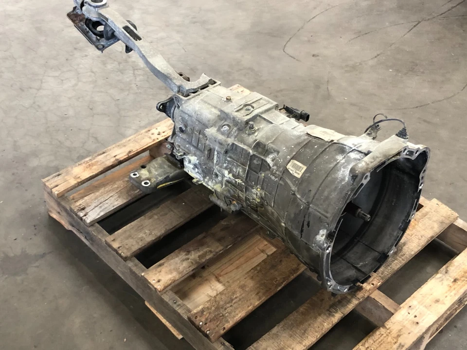 13 14 Hyundai Genesis cupé 2,0 L transmisión manual 1321 OEM Foto 2 de 4