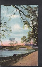 Hampshire Postcard - The Avon, Ringwood   RS3489