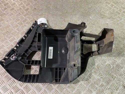 BMW X6 F16 2018 Links Halterung Stoßstange Stoßfänger hinten 7319829 UTO46192