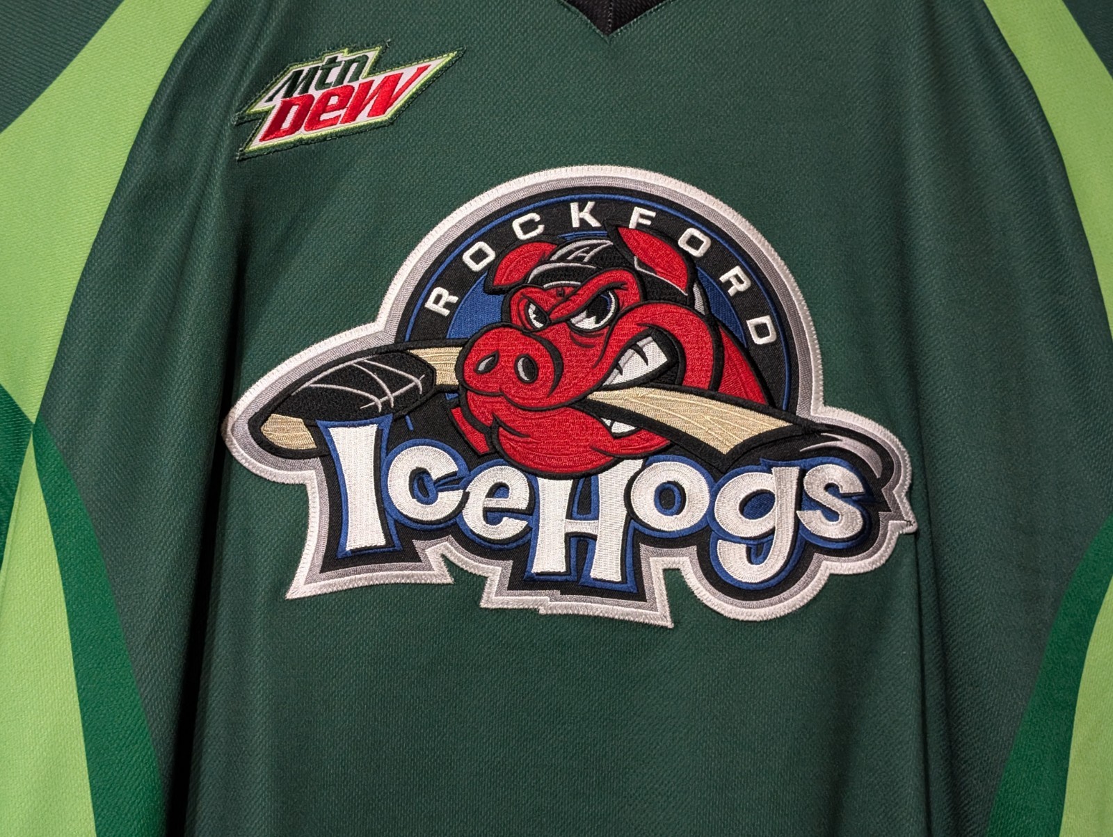 Mountain Dew Men's Vintage Green Jersey Rockford Ice Hogs LE Promo XL #6253 Flaw