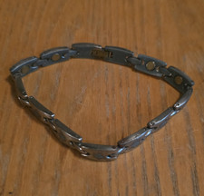 Magnetic Therapy Metal Link Bracelet for Wrist, Gray Silver Tone