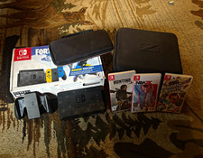 Nintendo Switch Bundle comes with with wildcat + many others skins emotes etc