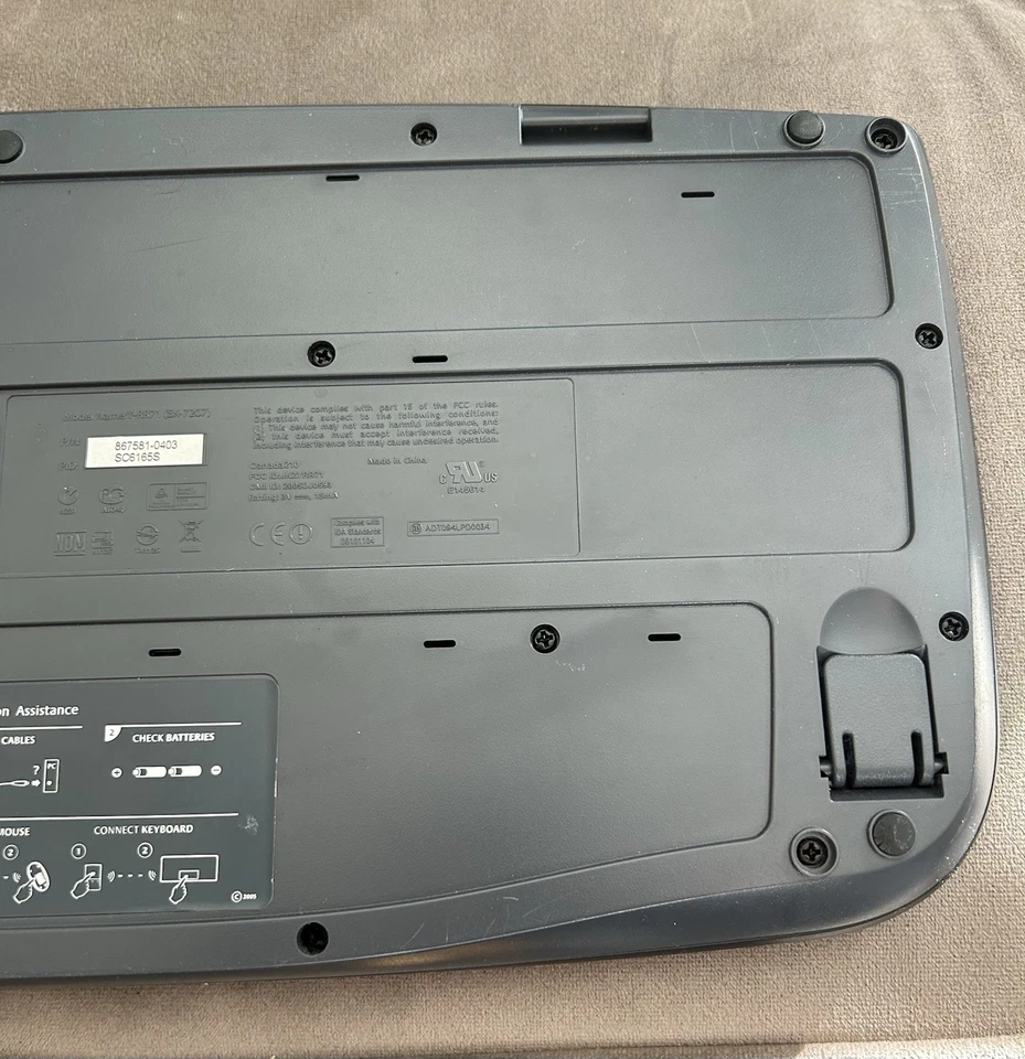 Logitech Cordless Desktop EX110 Keyboard - Image 4 of 4