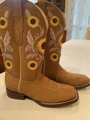 Centenario Ladies Square Toed Leather Suede Boots Daisy Embroidery Sz 6 Mexico 