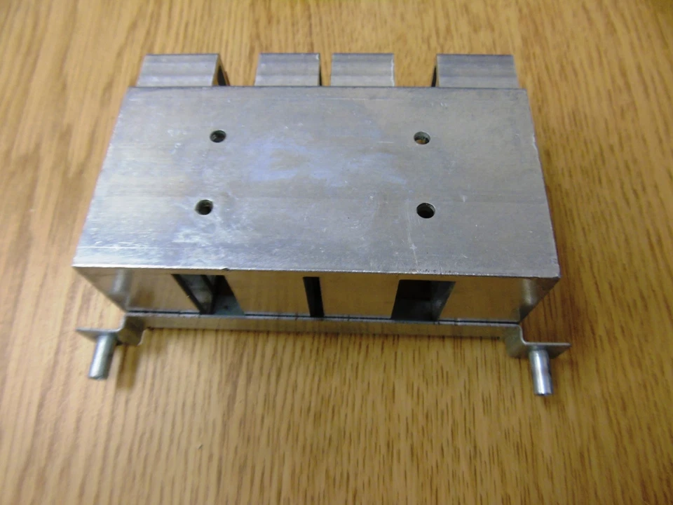 Conjunto de disipador térmico de escritorio Compaq Presario 4860 286130-002 Foto 3 de 4