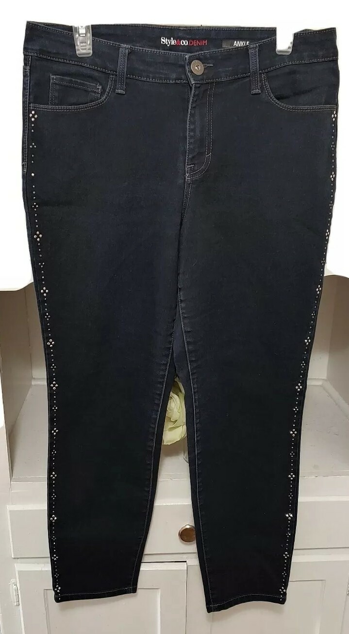 Picture 1 of 4