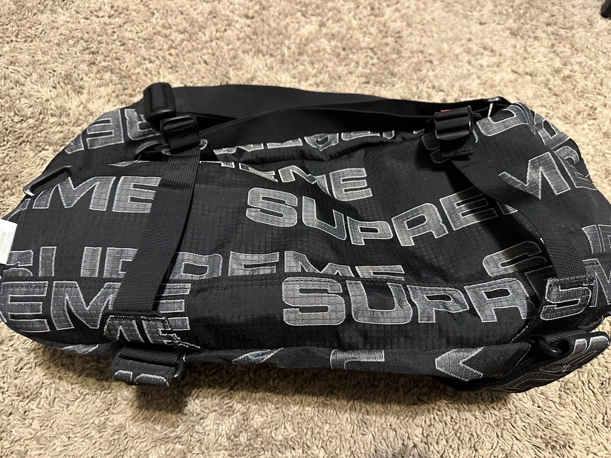 supreme Black duffle bag
