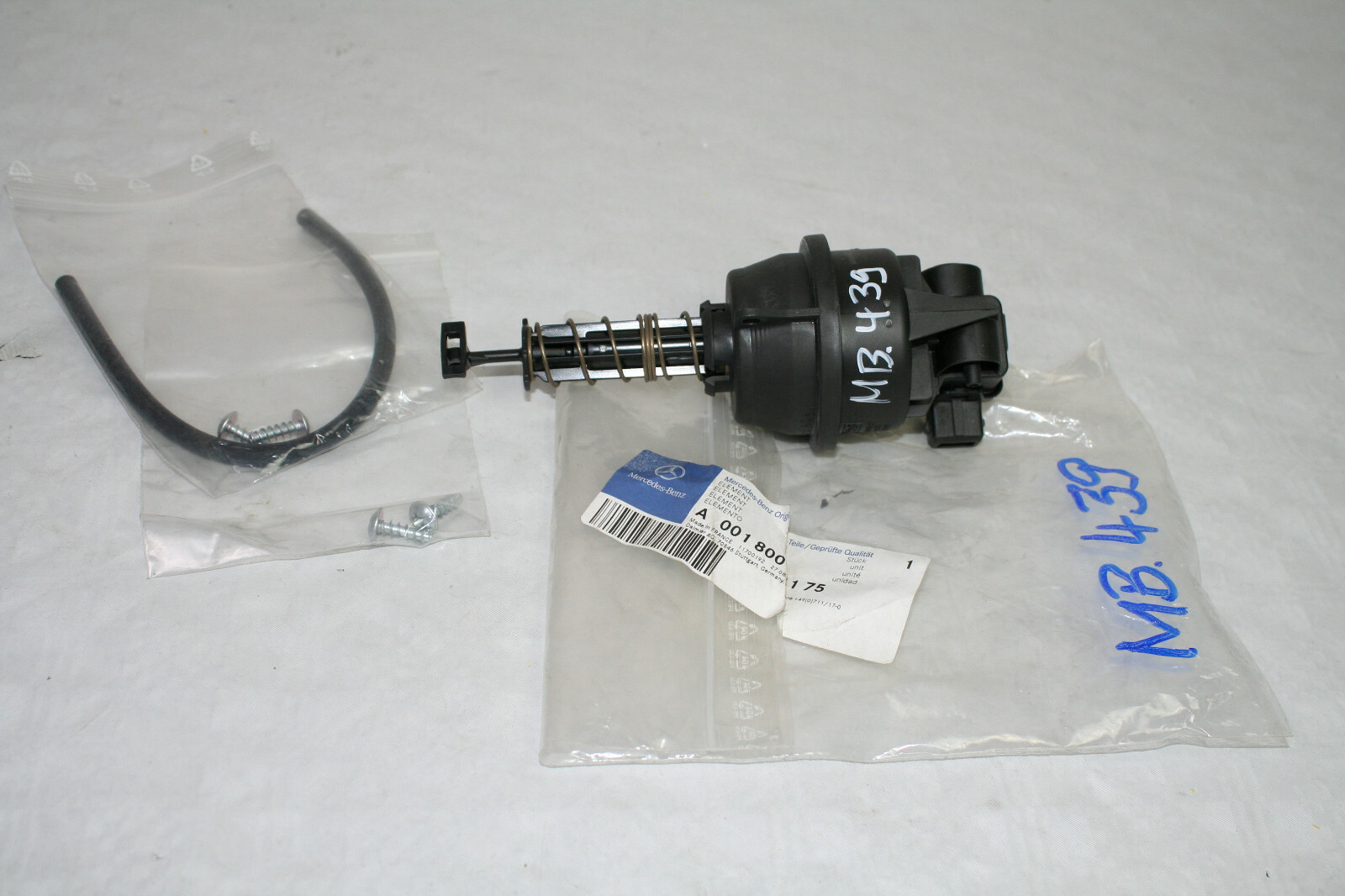 Orig Mercedes Benz Transporter Element A0018004175 Heizung  