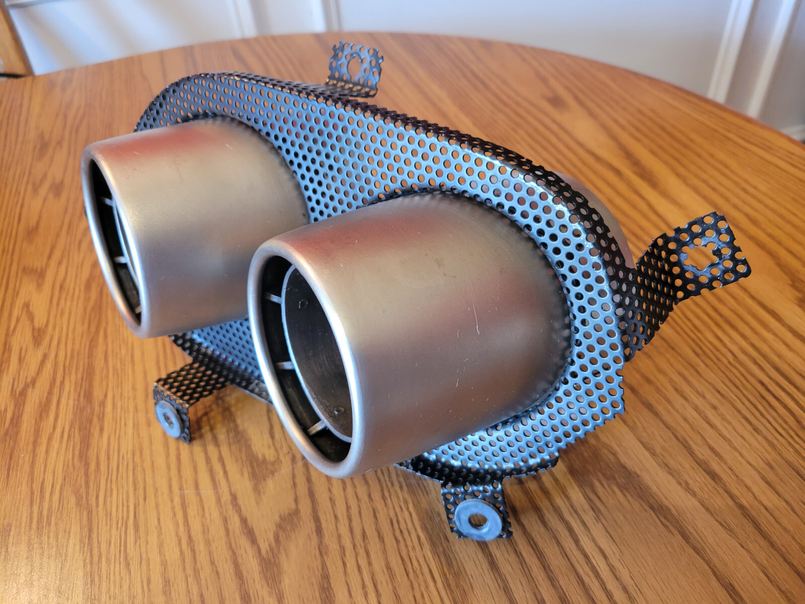 GENUINE FERRARI CALIFORNIA EXHAUST TIP OEM - LEFT SIDE