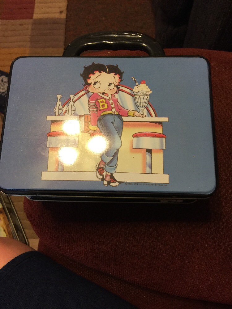Picture 1 of 6